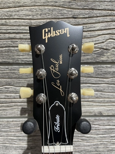 Les Paul Tribute - Satin Honeyburst 3