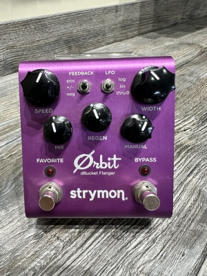 Strymon DBucket Flanger Effects Pedal | Long & McQuade