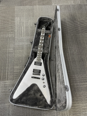 GIBSON DAVE MUSTAINE FLYING V EXP-SILVER 6
