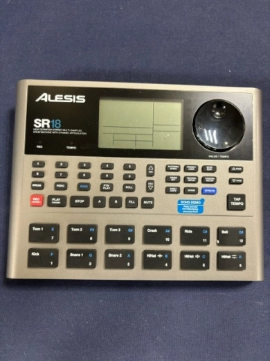 Alesis - SR-18