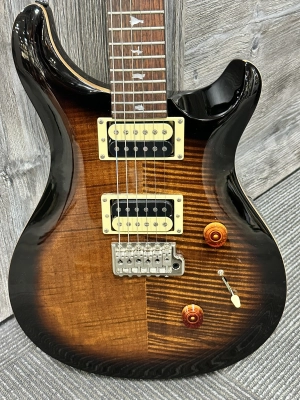 PRS SE CU24 BLACK/GOLD SUNBURST