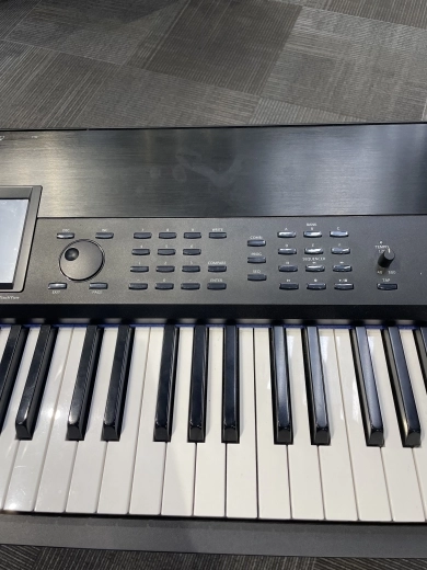 Korg - KROME-88 3
