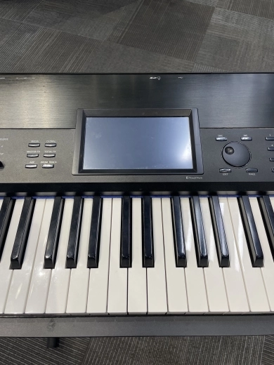 Korg - KROME-88 4