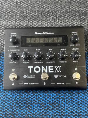 IK Multimedia TONEX Pedal Anniversary Edition - White