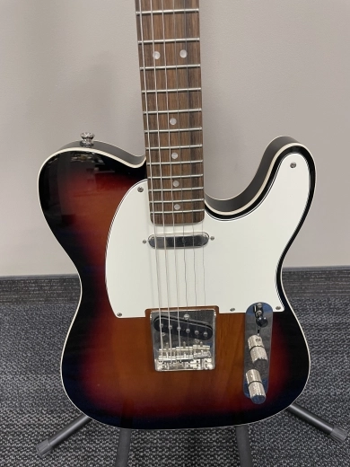 Squier - 037-4040-500