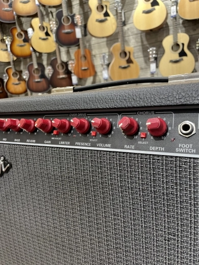 FENDER PRINCETON STEREO CHORUS 2X25W COMBO 4