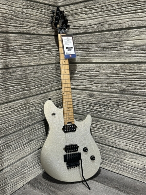 ギター EVH Wolfgang WG Standard Silver Sparkle Wolfgang® :: Wolfgang® WG Standard, Baked Maple Fingerboard