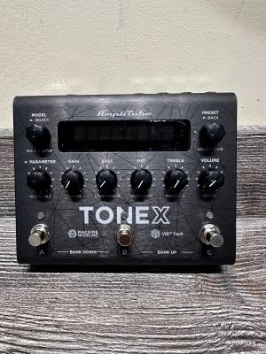 IK Multimedia TONEX Pedal - Black | Long & McQuade