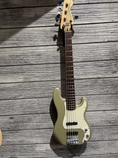 SQUIER 20TH ANNIVERSARY 5 STRING 2