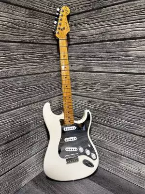 Store Special Product - FENDER NILE RODGERS STRAT