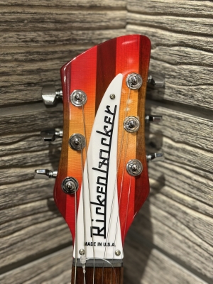 Store Special Product - RICKENBACKER 330 FIREGLO 6 STR THINLINE