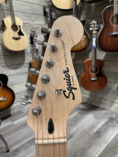 Squier - Sonic Strat Hardtail Pink 2