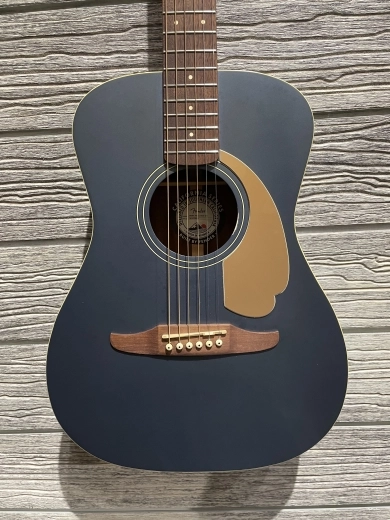 Fender - MALIBU PLAYER W/ELE MIDNIGHT SATIN