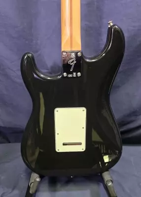 Fender DE Player Strat Roasted Pau Ferro - Black 4