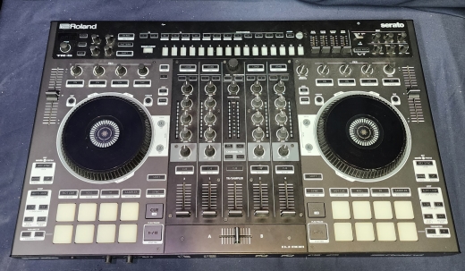 Roland DJ-808 DJコントローラー ローランド Serato Roland - DJ-808 | DJ Controller