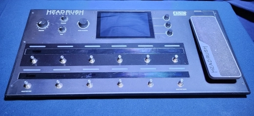 HeadRush Pedalboard