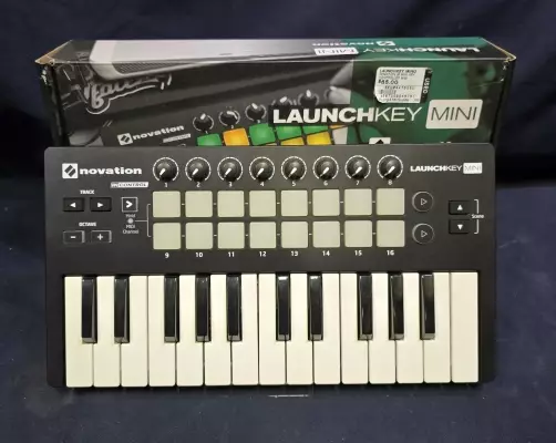 Novation - LAUNCHKEY MINI2