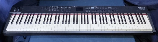 Roland - RD-88 Digital Piano/Synth
