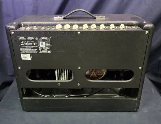 Fender Hot Rod Deluxe IV 2