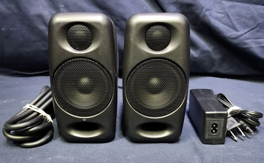 IK Multimedia - ILOUD Portable Bluetooth Studio Monitors