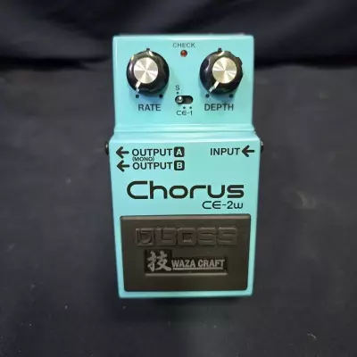 BOSS - CE-2W Waza Craft Chorus