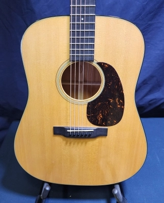 Martin D-18 Standard 2