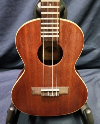 Kala Mahogany Tenor Ukulele 2