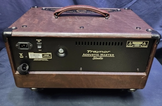 Traynor - AMSTUDIO 65 Watt Acoustic Amp 2