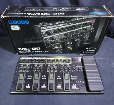 BOSS - ME-90 Multi Effect Processor
