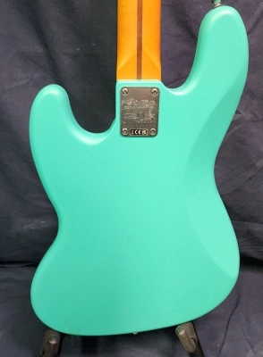 Squier 40th Anniversary Jazz Bass Vintage Edition - Satin Seafoam Green 2