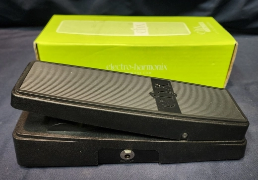 Electro-Harmonix Volume Pedal