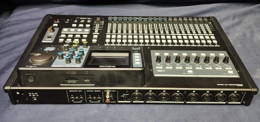 Tascam DP-32SD - 32 Track Digital Portastudio 2