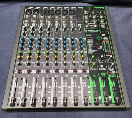 Mackie - PROFX12 V3 12 Channel Mixer