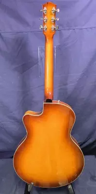 Godin 5th Avenue Jazz - Sunburst 3