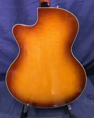 Godin 5th Avenue Jazz - Sunburst 4