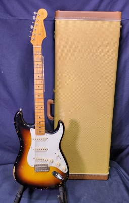 Fender Custom Shop 56 Strat Relic - Faded Aged 2-Colour Sunburst