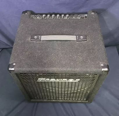 Traynor Small Block 1x12 200 watt Bass Combo 2