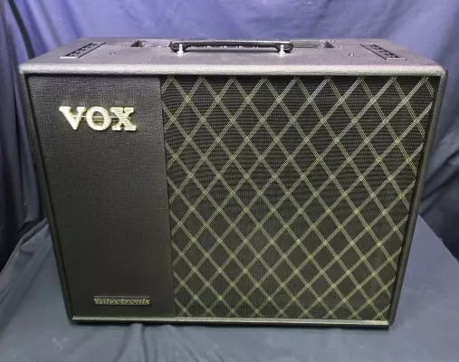 Vox VT100X Modelling Hybrid 100 Watt Combo