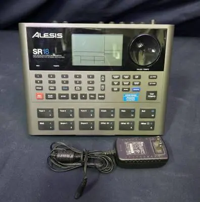 Alesis - SR-18 Drum Machine