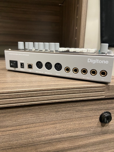 Store Special Product - Elektron - DIGITONE E25
