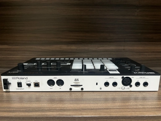 Roland - MV-1 4