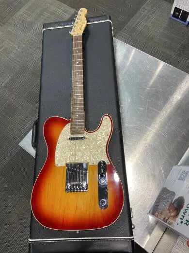 FENDER AM DLX TELE RW ACB