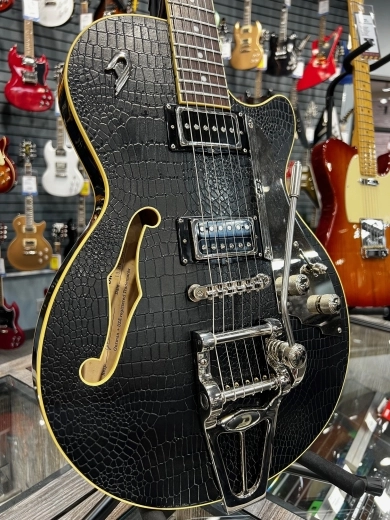 DUESNBERG OUTLAW 2