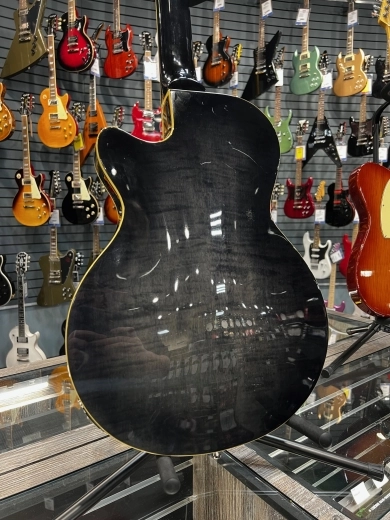 DUESNBERG OUTLAW 6
