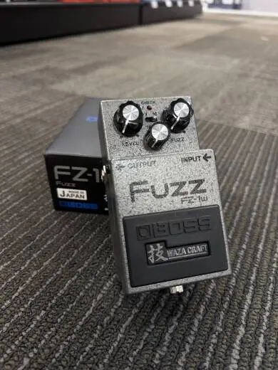 BOSS - FZ-1W