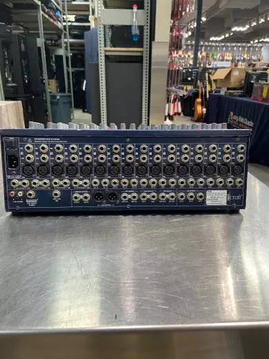 Soundcraft - FX16II 2