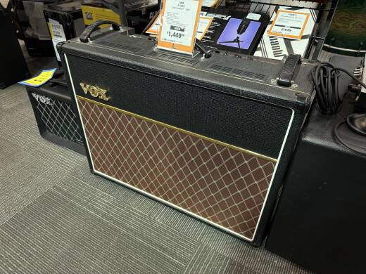Store Special Product - Vox - AC30C2