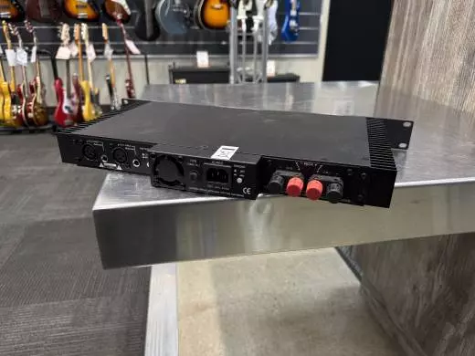 ART Pro Audio - SLA1 2