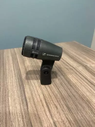 Sennheiser - E604