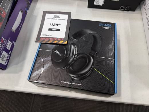 Store Special Product - Shure - SRH440A